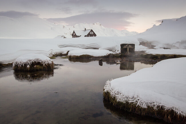 冰岛内陆高地上的小屋