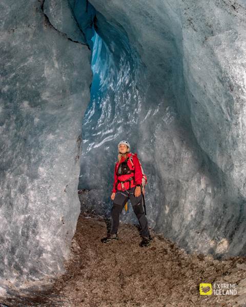 冰川内部冰洞+冰川健行
