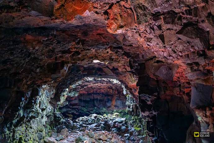 揭秘地心真相——叹为观止! 火山岩洞