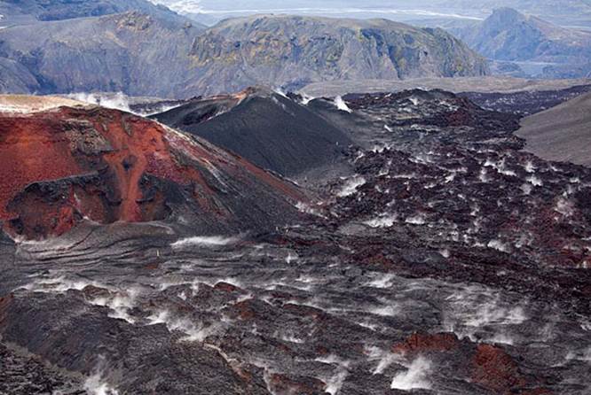 菲姆沃罗豪尔斯和艾雅法拉火山的火山喷发地