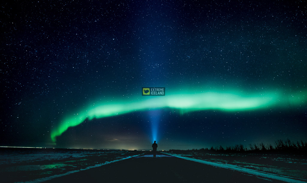 在冰岛旅行路上看到的北极光