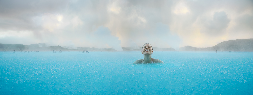 冰岛蓝湖是最著名也是最有代表性的地热温泉