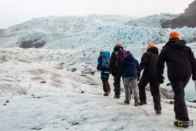 斯卡夫塔山冰川徒步