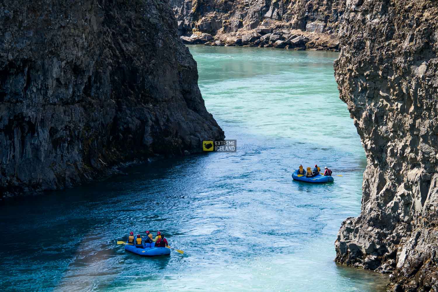 漂流是冰岛黄金圈白河受欢迎的探险活动