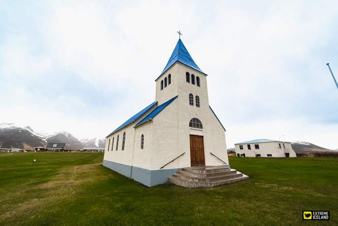 冰岛北部Hofsos蓝教堂