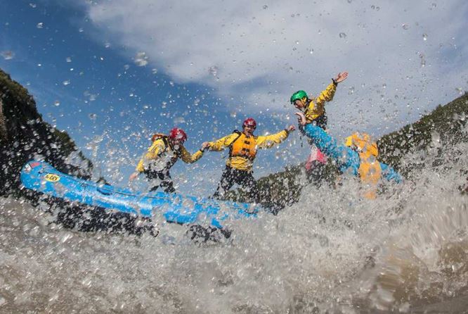 水上乐趣-“白河”漂流一日团