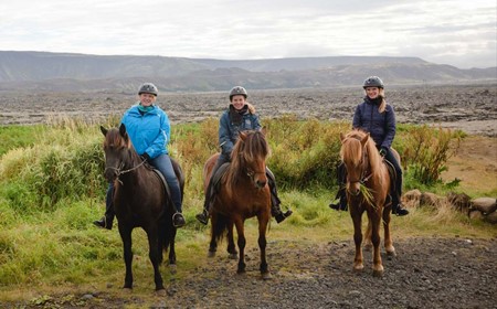 骑马与四轮摩托组合团